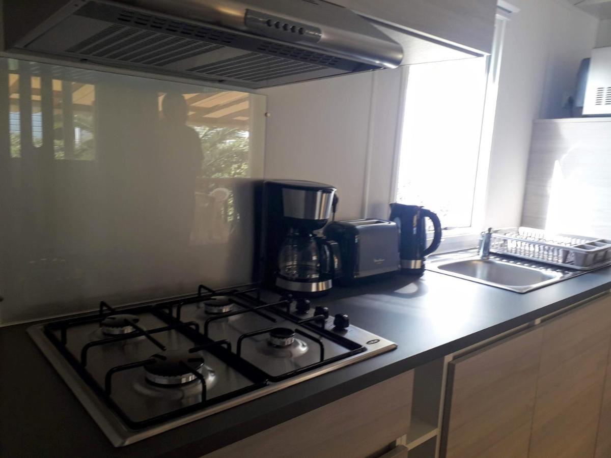 Mobil Home Neuf 2 Chambres 6 Personnes Saint Aygulf Plage Fréjus Buitenkant foto